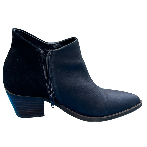 Yellow Box “Dannika” Women’s Black Leather Ankle Boots 9M EUC - Picture 6 of 13